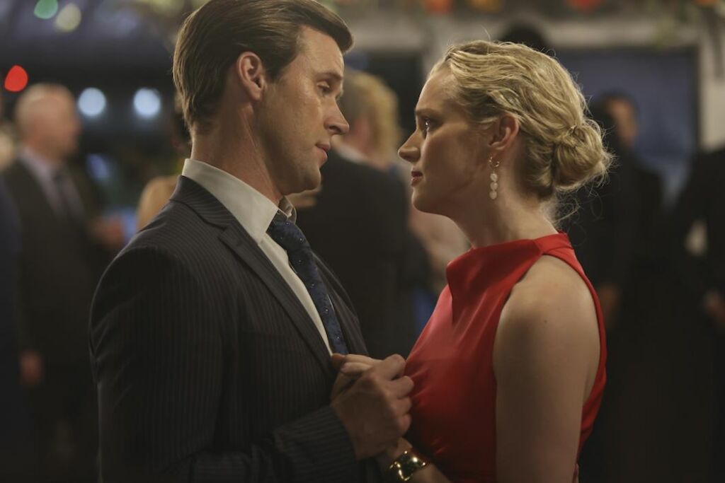 Les fans de « Chicago Fire » ne peuvent pas s’entendre sur l’avenir de Brett et Casey Les fans de « Chicago Fire » ne peuvent pas s’entendre sur l’avenir de Brett et Casey