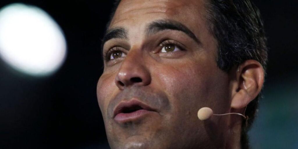 Le maire de Miami dit que les gens déménagent en Floride en raison de la baisse des impôts