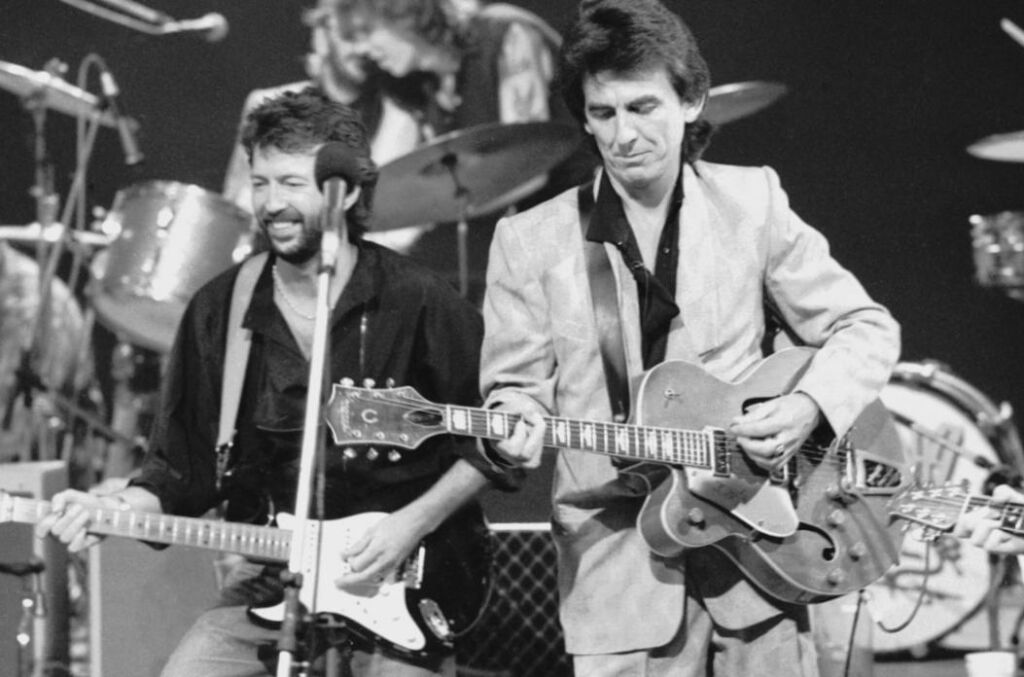 George Harrison a déclaré qu’Eric Clapton ne lui avait jamais pardonné de ne pas l’avoir emmené rencontrer Bob Marley George Harrison a déclaré qu’Eric Clapton ne lui avait jamais pardonné de ne pas l’avoir emmené rencontrer Bob Marley