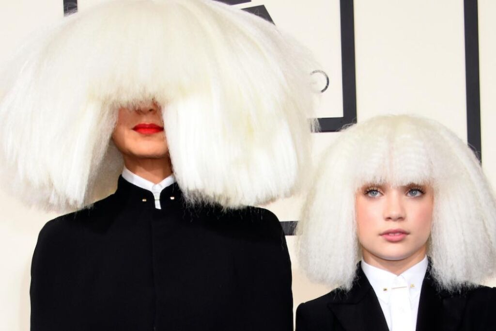 Sia dit que Maddie Ziegler était habillée comme « une petite prostituée » dans « Dance Moms »