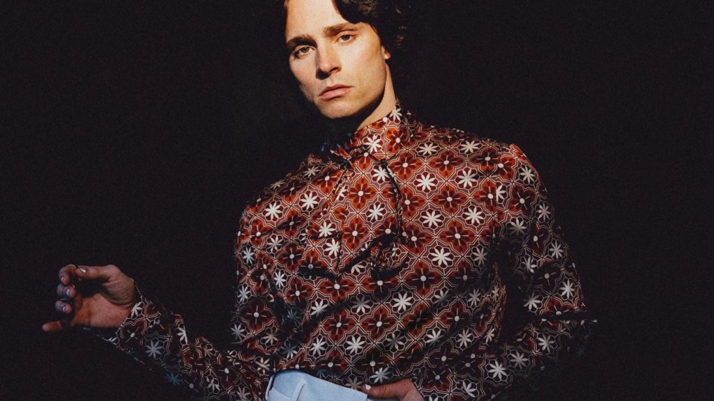 Spencer Sutherland annonce la tournée « In His Mania » – Rolling Stone