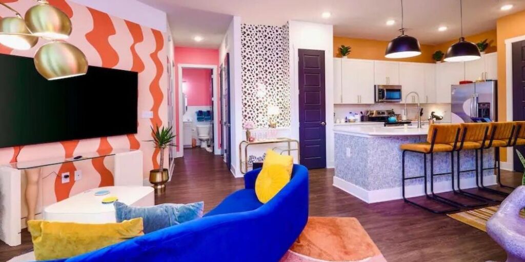 Un hôte Airbnb partage 4 conseils de conception pour se démarquer et obtenir plus de réservations