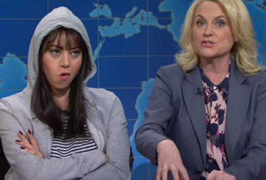 SNL : Amy Poehler et Aubrey Plaza sur la mise à jour du week-end SNL : Amy Poehler et Aubrey Plaza sur la mise à jour du week-end