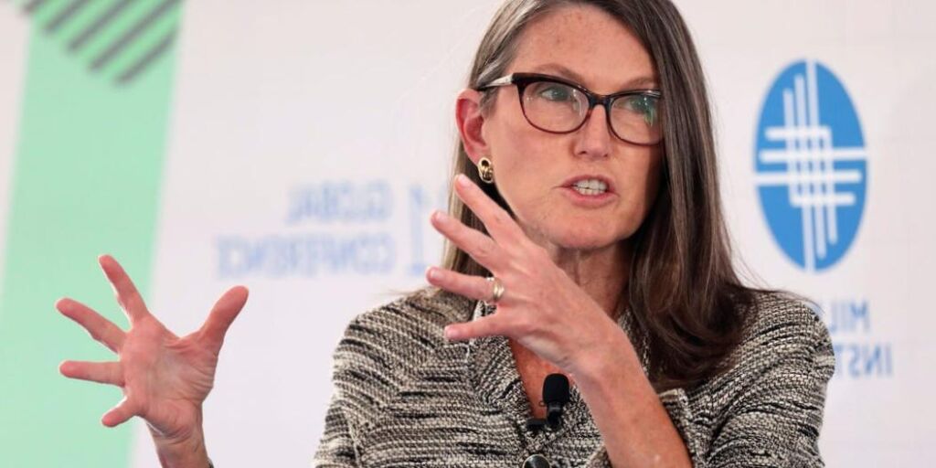 Ark Invest de Cathie Wood achète 35 millions de dollars après la déroute