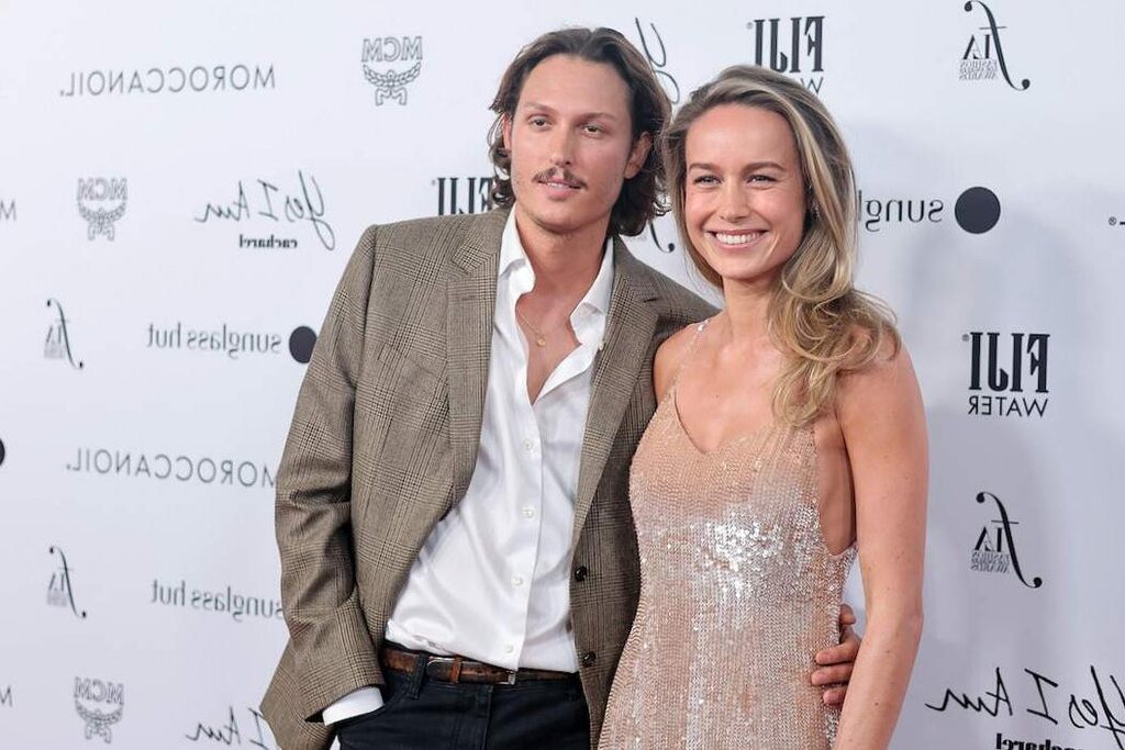 Brie Larson partage « Je n’ai pas de partenaire », révélant la séparation d’Elijah Allan-Blitz
