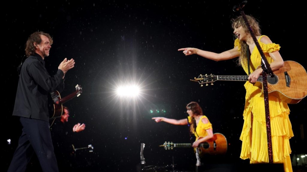 Taylor Swift et Aaron Dessner interprètent « J’aurais, j’aurais pu, j’aurais dû » – Rolling Stone Taylor Swift et Aaron Dessner interprètent « J’aurais, j’aurais pu, j’aurais dû » – Rolling Stone