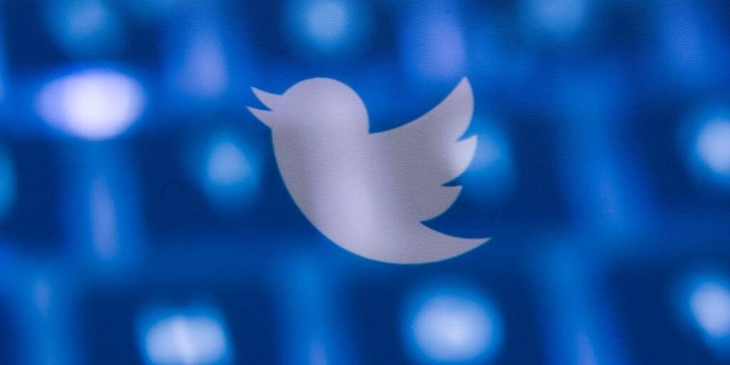Twitter est tombé en panne pour des milliers d’utilisateurs samedi avec un message d’erreur