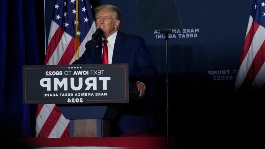 Trump dit qu’il a toujours soutenu les travailleurs de l’automobile. Les dirigeants syndicaux affirment que son premier mandat montre le contraire Trump dit qu’il a toujours soutenu les travailleurs de l’automobile. Les dirigeants syndicaux affirment que son premier mandat montre le contraire