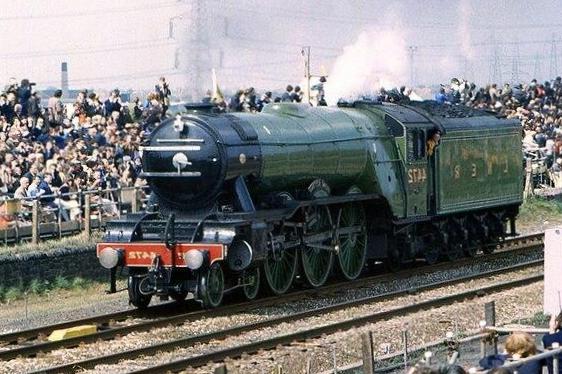 2 Personnes hospitalisées dans un accident impliquant une locomotive historique Flying Scotsman 2 Personnes hospitalisées dans un accident impliquant une locomotive historique Flying Scotsman