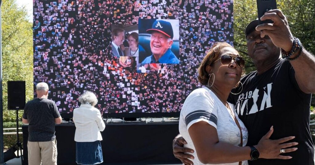Les Américains rendent hommage à Jimmy Carter et célèbrent le 99e anniversaire de l’ancien président