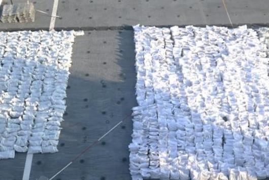 Les États-Unis transfèrent 1,1 million de cartouches confisquées à l’Ukraine Les États-Unis transfèrent 1,1 million de cartouches confisquées à l’Ukraine