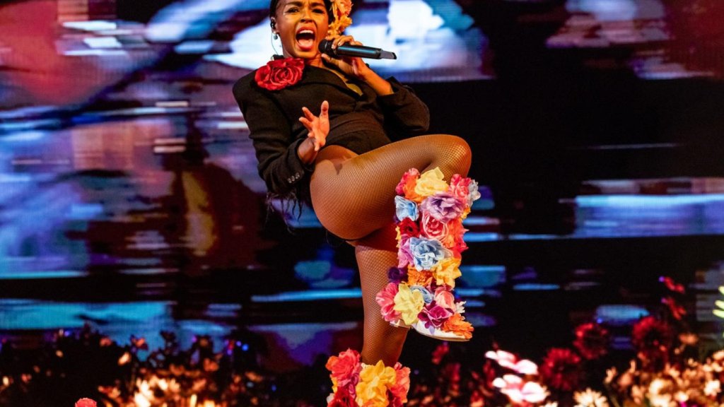 Janelle Monáe partage le remix de « Champagne Shit » avec Quavo et Latto – Rolling Stone