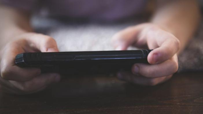 Les familles sont invitées à supprimer TikTok et les réseaux sociaux avant d’éventuelles vidéos d’otages israéliens Les familles sont invitées à supprimer TikTok et les réseaux sociaux avant d’éventuelles vidéos d’otages israéliens