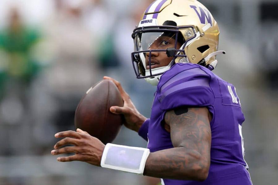 Le football de Washington s’envole dans un sondage AP, l’État de l’Ohio vise Penn State et plus encore Le football de Washington s’envole dans un sondage AP, l’État de l’Ohio vise Penn State et plus encore