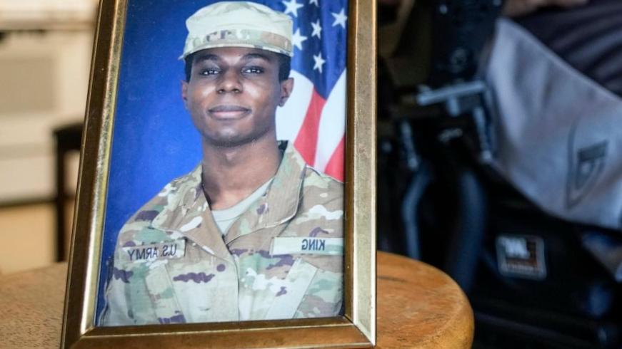 Un soldat de l’armée ayant fui vers la Corée du Nord accusé de désertion et détenu par l’armée américaine, ont déclaré des responsables à AP Un soldat de l’armée ayant fui vers la Corée du Nord accusé de désertion et détenu par l’armée américaine, ont déclaré des responsables à AP