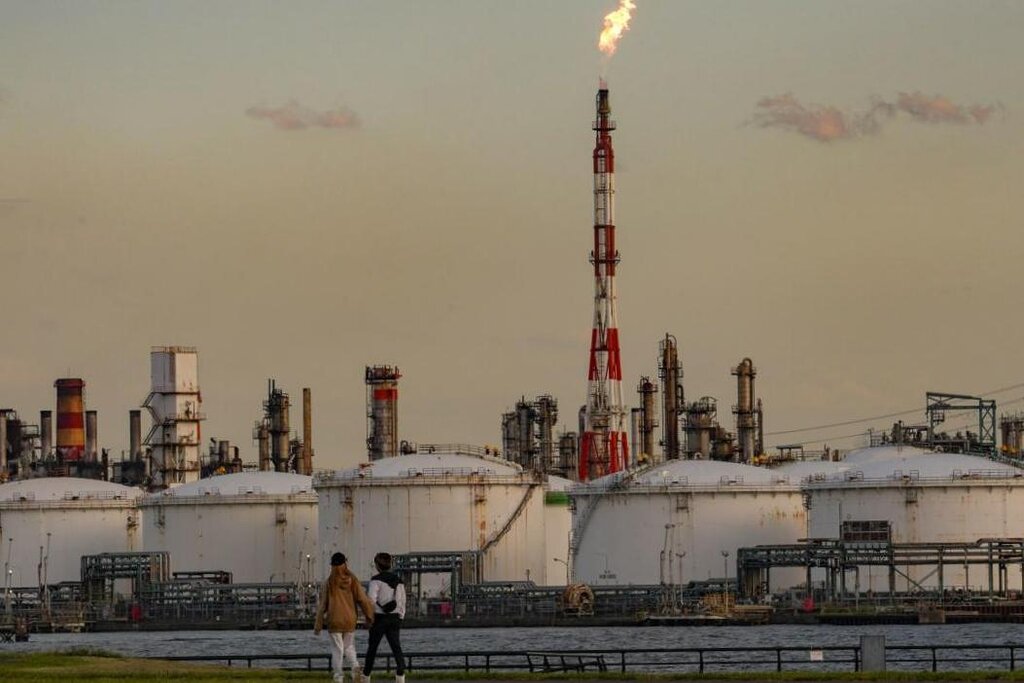 Le pétrole augmente pour la deuxième semaine au milieu de l’évolution de la guerre entre Israël et le Hamas