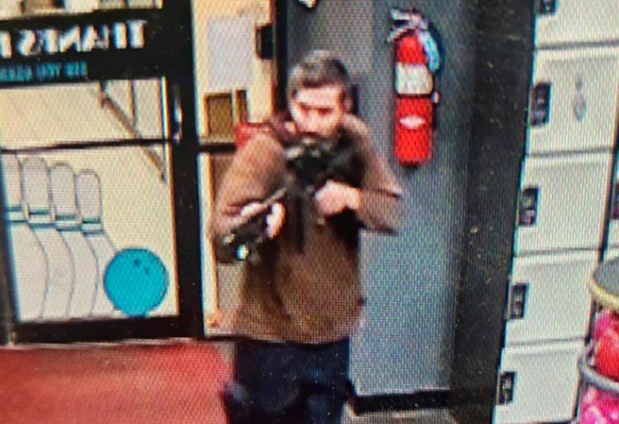 La police dit qu’il y a un tireur actif à Lewiston, dans le Maine, et elle enquête La police dit qu’il y a un tireur actif à Lewiston, dans le Maine, et elle enquête