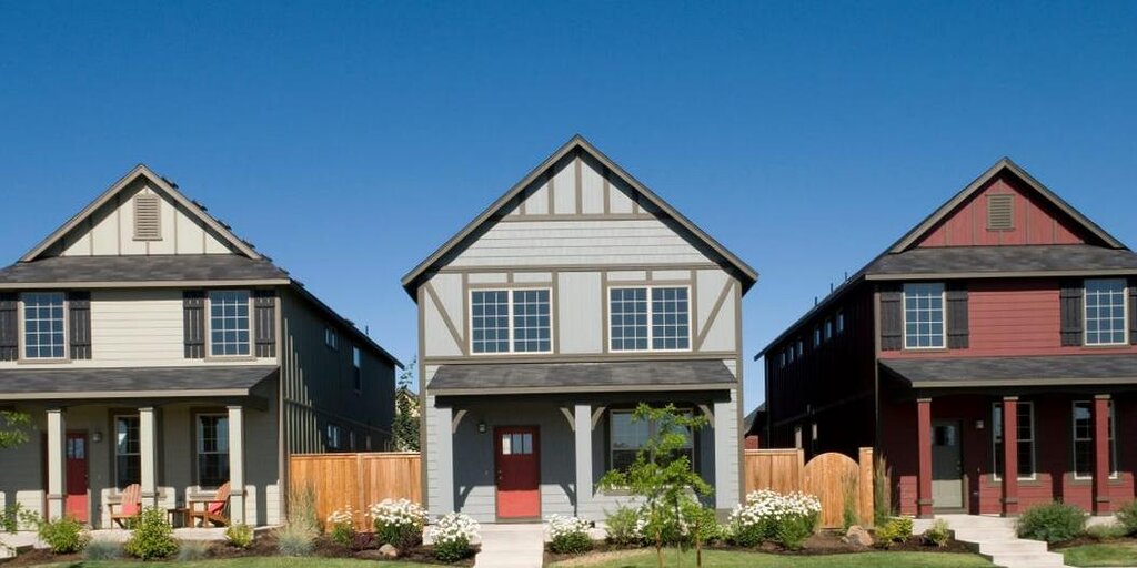 Ne vous attendez pas à une baisse des prix de l’immobilier cet hiver : économiste de Goldman Sachs