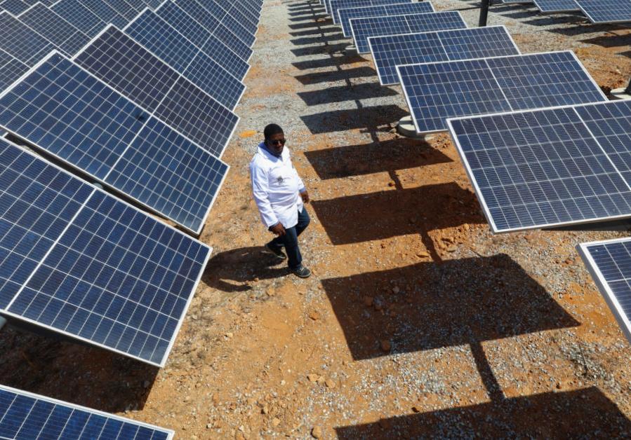 Une alliance dirigée par l’Inde s’apprête à financer des projets solaires en Afrique pour stimuler la transition vers les énergies renouvelables Une alliance dirigée par l’Inde s’apprête à financer des projets solaires en Afrique pour stimuler la transition vers les énergies renouvelables