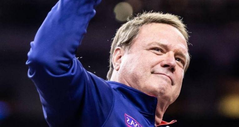 Autodidacte, homme de 53 millions de dollars Autodidacte, homme de 53 millions de dollars