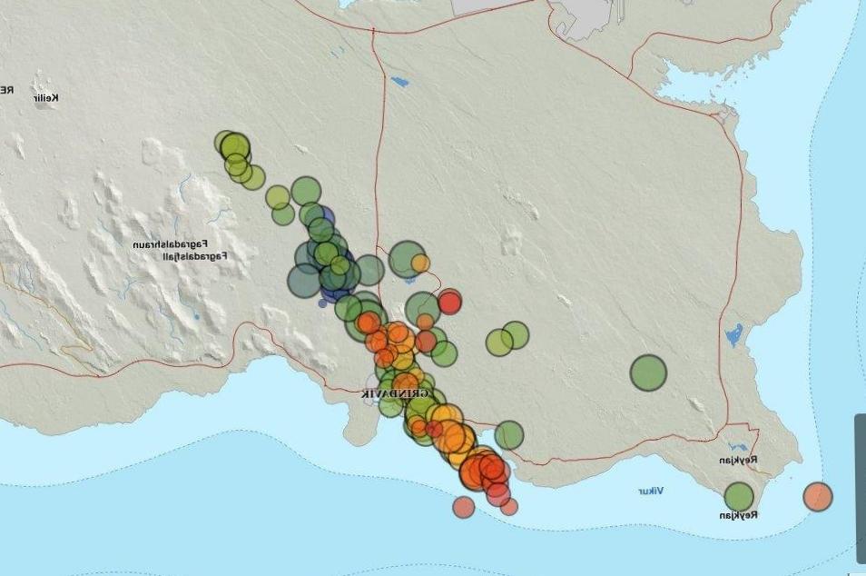 Une coulée de magma souterraine force l’évacuation d’une ville islandaise après des séismes Une coulée de magma souterraine force l’évacuation d’une ville islandaise après des séismes