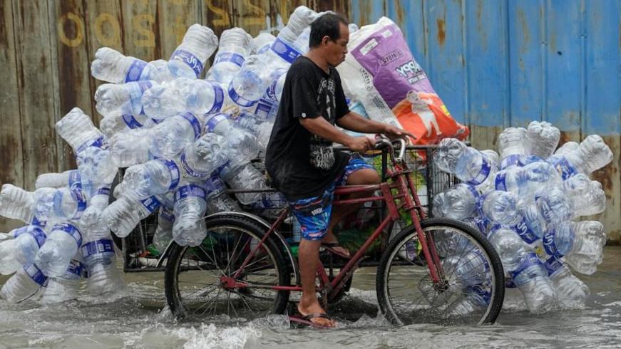 Les nations se réunissent à Nairobi pour élaborer un traité sur la pollution plastique Les nations se réunissent à Nairobi pour élaborer un traité sur la pollution plastique