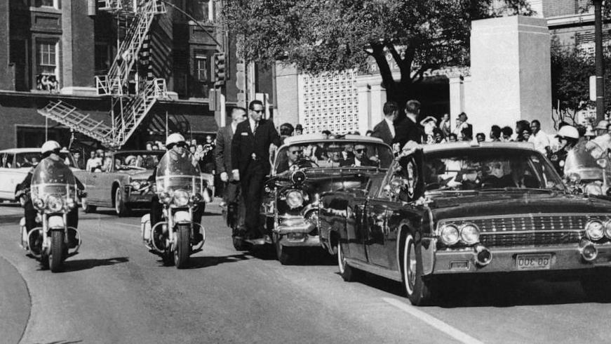 L’assassinat de JFK se souvient 60 ans plus tard des témoins survivants de l’histoire, dont le journaliste de l’AP L’assassinat de JFK se souvient 60 ans plus tard des témoins survivants de l’histoire, dont le journaliste de l’AP