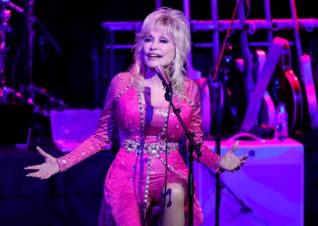 Pourquoi Dolly Parton ne porte pas son alliance