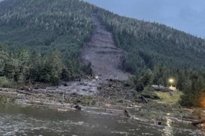 La recherche des victimes du glissement de terrain meurtrier en Alaska change d’orientation La recherche des victimes du glissement de terrain meurtrier en Alaska change d’orientation