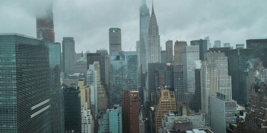 Le salaire médian des personnes ayant quitté New York en 2022 était de 49 000 $