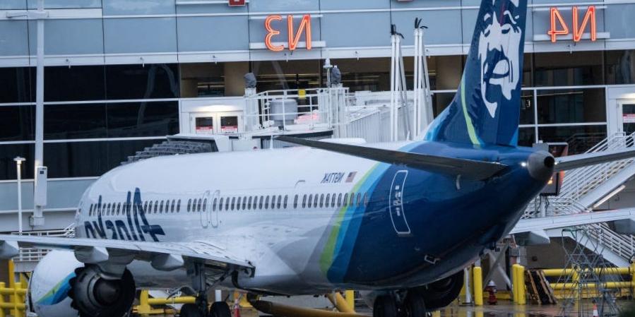 Un passager d'Alaska Airlines pensait que son avion allait « piquer du nez d'une seconde à l'autre »