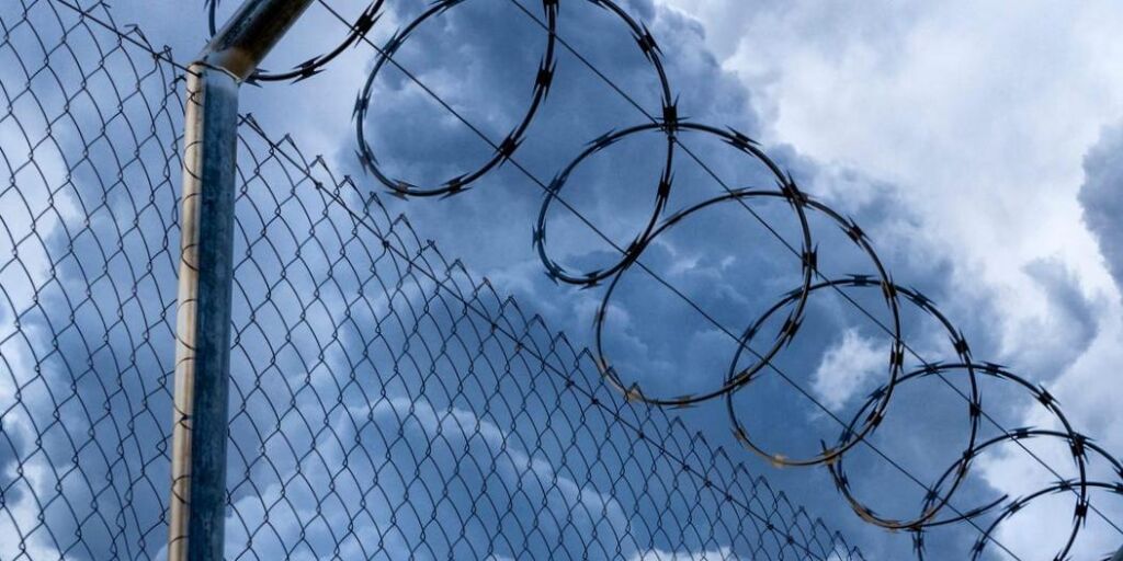Une autre famille déclare que les organes de son fils ont disparu après sa mort dans la prison de l'Alabama Une autre famille déclare que les organes de son fils ont disparu après sa mort dans la prison de l'Alabama