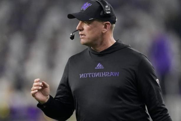 Kalen DeBoer de Washington signe un accord pour remplacer Nick Saban en Alabama, selon une source de l'AP Kalen DeBoer de Washington signe un accord pour remplacer Nick Saban en Alabama, selon une source de l'AP