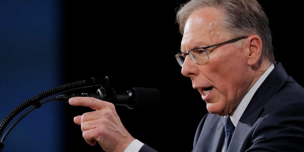 Le cerveau du leader de la NRA, Wayne LaPierre, rétrécit : médecins Le cerveau du leader de la NRA, Wayne LaPierre, rétrécit : médecins