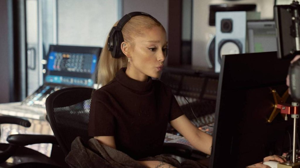 Regardez Ariana Grande sur le « Billions Club » de Spotify