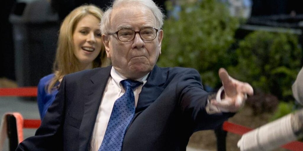 Berkshire de Buffett a réduit Paramount et HP, détenant des actions secrètes au quatrième trimestre Berkshire de Buffett a réduit Paramount et HP, détenant des actions secrètes au quatrième trimestre