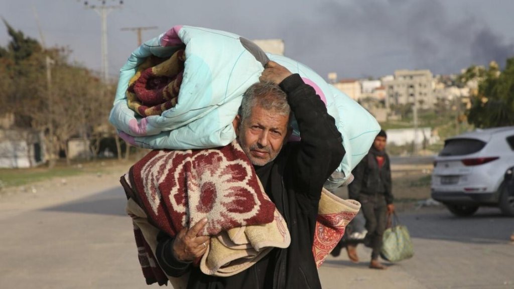 Les négociations sur le cessez-le-feu à Gaza et la libération des otages semblent au point mort alors que Netanyahu et le Hamas accusent les échanges commerciaux