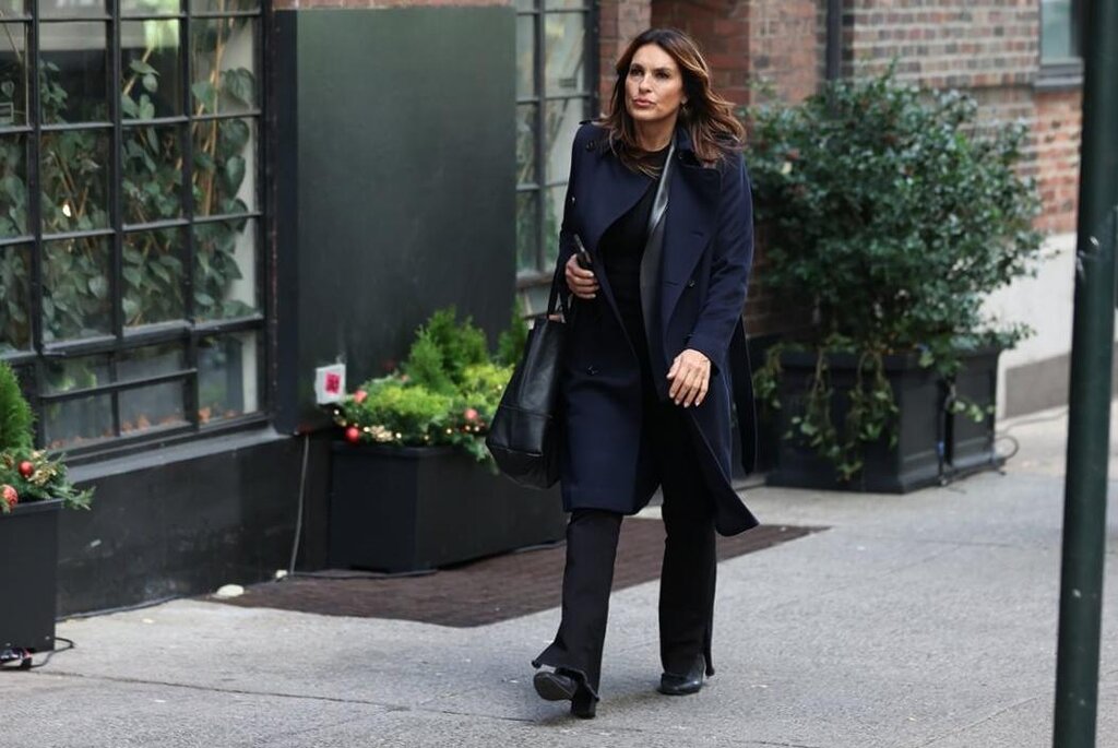 Comment la série a essayé d'écrire autour de la grossesse de Mariska Hargitay