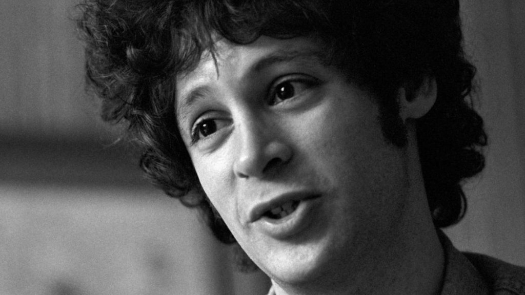 Eric Carmen, chanteur de « Hungry Eyes » et ancien membre de Raspberry, décède à 74 ans