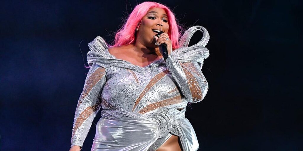 Lizzo dit « J'ai arrêté » sur Instagram