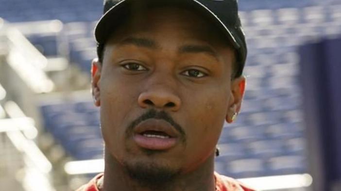 Les Buffalo Bills acceptent d'échanger le receveur Stefon Diggs avec les Texans de Houston, selon une source AP Les Buffalo Bills acceptent d'échanger le receveur Stefon Diggs avec les Texans de Houston, selon une source AP