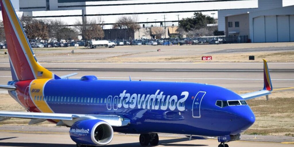 Le capot moteur du Boeing 737 de Southwest Airlines se déchire en plein vol
