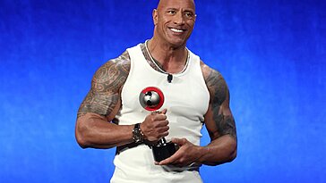Dwayne « The Rock » Johnson a parlé pour la première fois d’uriner dans des bouteilles d’eau en 2017