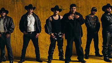 Grupo Frontera annonce la tournée « Jugando a Que No Pasa Nada » : voir les dates