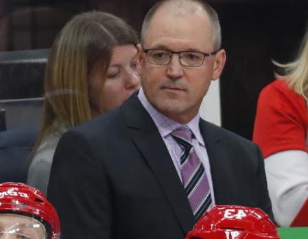 Le Seattle Kraken devrait nommer Dan Bylsma comme entraîneur, selon une source AP Le Seattle Kraken devrait nommer Dan Bylsma comme entraîneur, selon une source AP