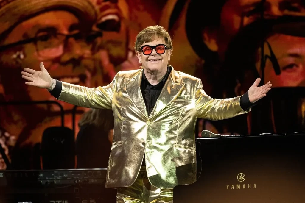 Quelle est la valeur nette d'Elton John aujourd'hui ?