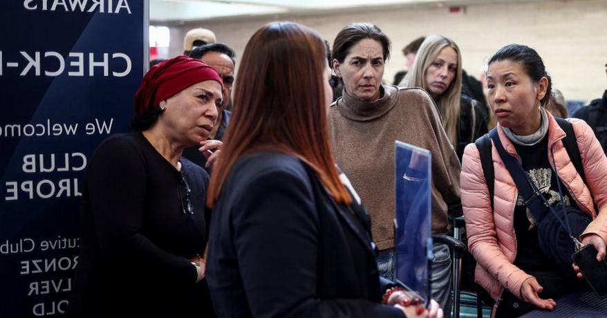 Chaos à Heathrow : les compagnies aériennes réservent à nouveau les voyageurs Chaos à Heathrow : les compagnies aériennes réservent à nouveau les voyageurs