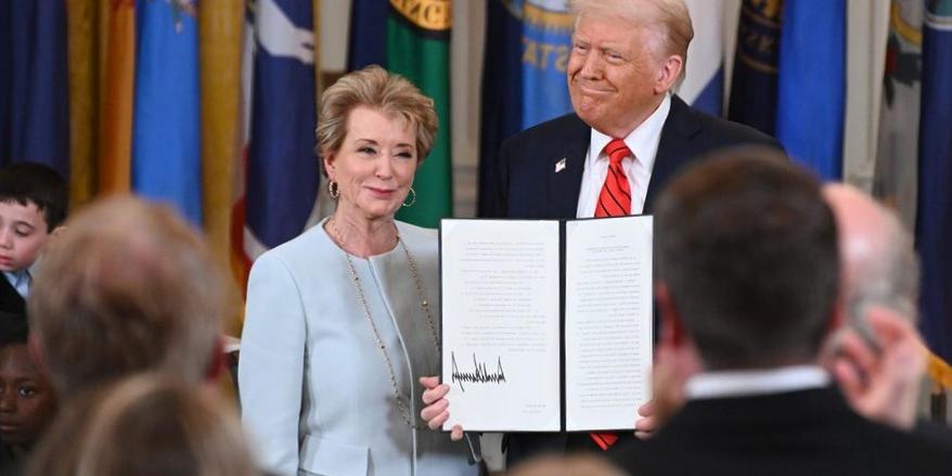 Prêts étudiants : Ce que Trump réserve pour l’avenir de l’éducation Prêts étudiants : Ce que Trump réserve pour l’avenir de l’éducation