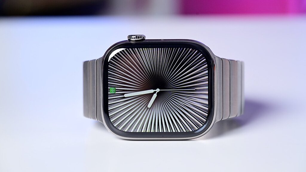 L’Apple Watch pourrait être entièrement en verre avant l’iPhone tout en verre
