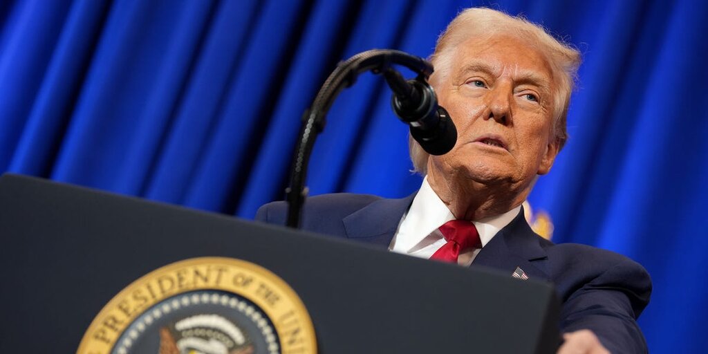 Un sondage révèle que la plupart des Américains pensent que Trump néglige la baisse des prix